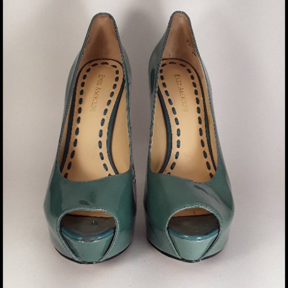 Enzo Angiolini Leather Pumps Green Size 8.5